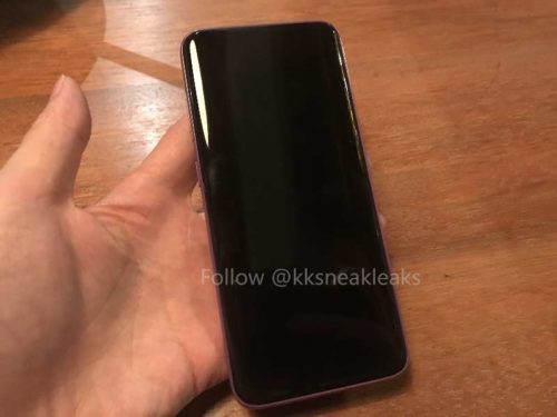Samsung Galaxy S8 v růžové variantě