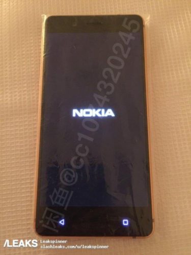Nokia 8 reálné fotografie