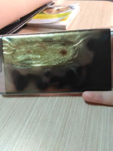 Samsung Galaxy S7 Edge začal hořet