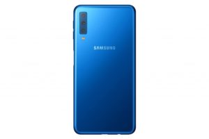 Samsung Galaxy A7 2018 modrá barva