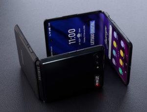 Samsung Galaxy Z Flip 2 s průhledným krytem