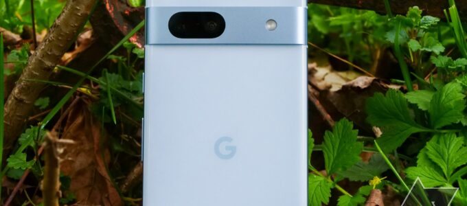 Google Pixel 7a přináší výhodnou hodnotu a nové funkce, jako je 90Hz displej a bezdrátové nabíjení