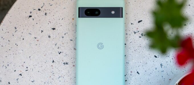 Google Pixel 7a s výkonným procesorem Tensor G2 a 90Hz displejem