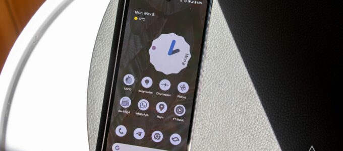 "Google Pixel 7a: Výkonný a cenově dostupný Android telefon s moderním zážitkem"