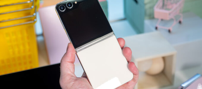Nejlepší nabíječka pro Samsung Galaxy Z Flip 5 pro dlouhou výdrž baterie