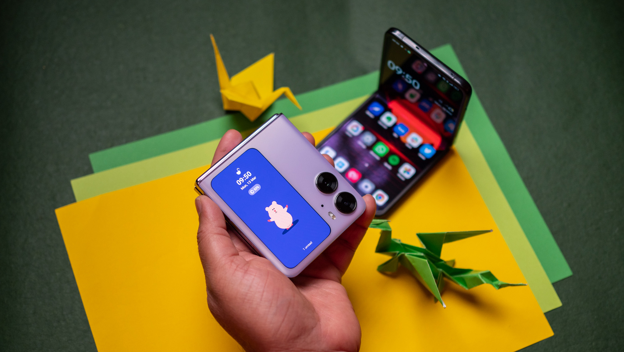 OPPO Find N2 Flip versus Galaxy Z Flip 5: Srovnání nejlepších skládacích telefonů roku 2023