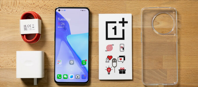 "Oslavte Den práce s 5G OnePlus 11 a získejte slevu na paměťové verze 128 GB a 256 GB včetně 125W nabíječky zdarma"