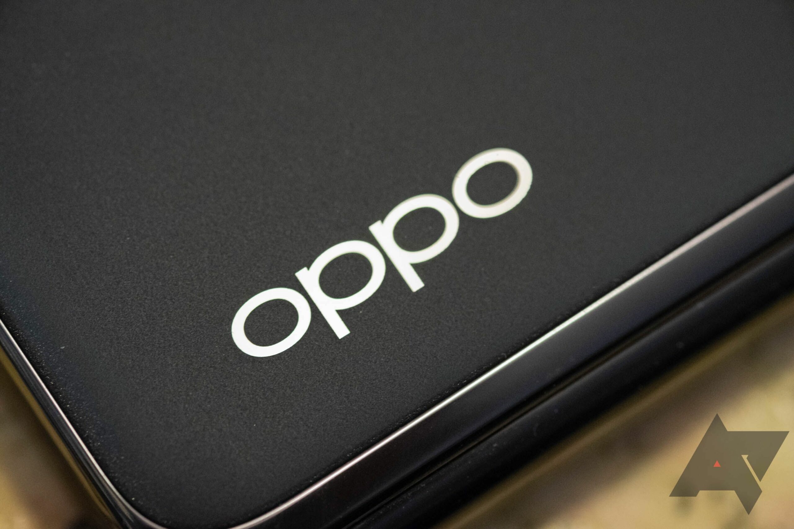 Panasonic podal žalobu na Oppo a Xiaomi kvůli porušení 4G patentů