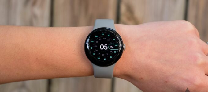 "Podrobnosti o Google Pixel Watch 2 unikly: Zlepšený design a výkon"