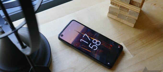 Revoluční malý telefon Asus Zenfone 9 srovnatelný s velkými konkurenty