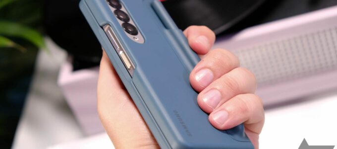 "Revoluční příslušenství pro Samsung Galaxy Z Fold 4: nové ochranné pouzdro pro ohebný telefon"