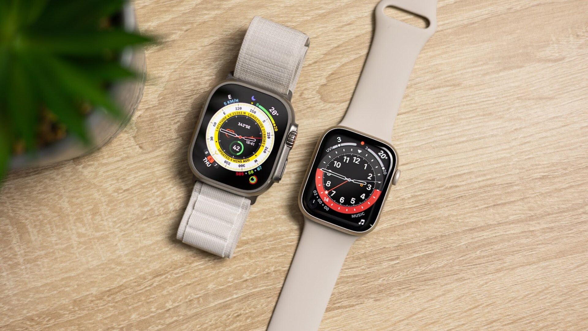 Rumory o nových barvách pro Apple Watch Series 9 a Watch Ultra 2: Růžová a černá titanová.