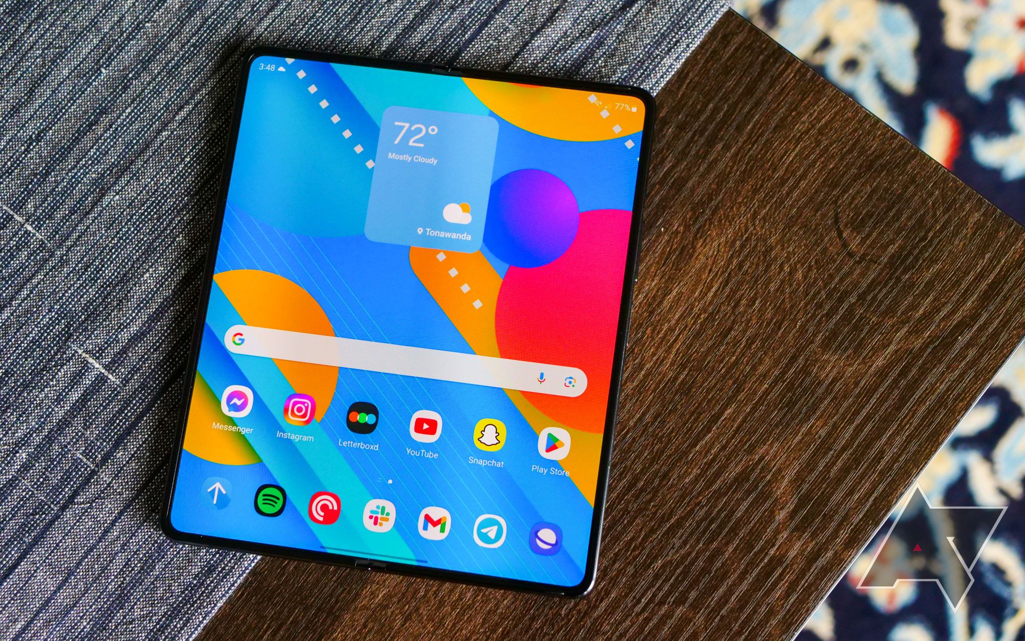 Samsung představil nový model Galaxy Z Fold 5: Mocné vylepšení, stále vysoká cena