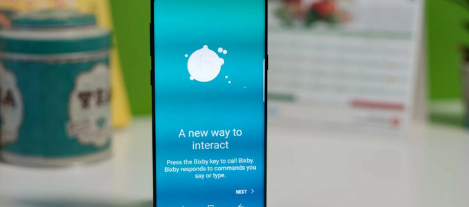 "Samsung připravuje aktualizaci umožňující uživatelům používat vlastní hlas pro čtení textů nebo odpovídání na dotazy pomocí Bixby"