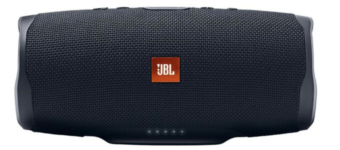 Skvělá příležitost: Získejte transportní reproduktor JBL Charge 4 za skvělou cenu na Amazonu!