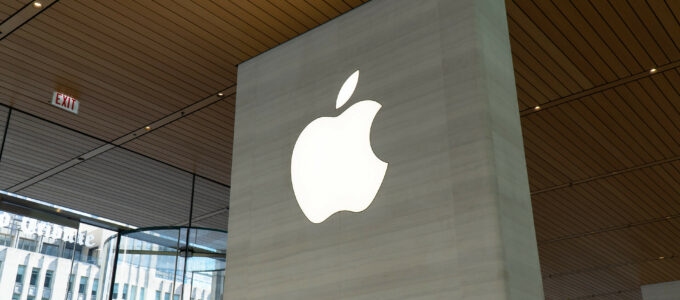 Apple aktívně podporuje vývoj generativní umělé inteligence, potvrdil CEO Tim Cook.