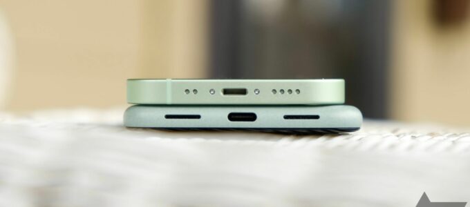 Apple přijímá standard USB-C po nátlaku EU, nové iPhone 15 jej podle očekávání použije.