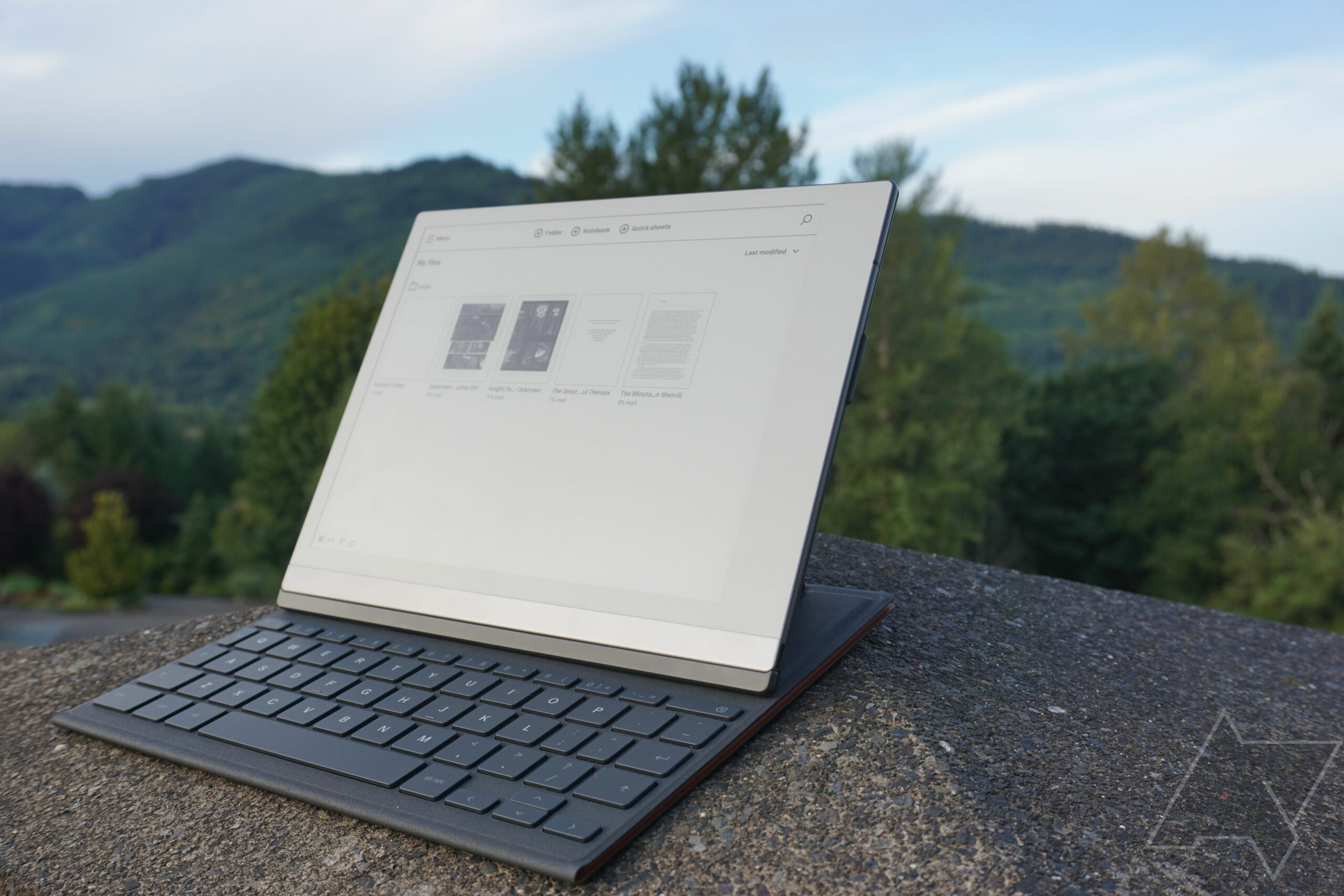 reMarkable 2: Výkonný papírový tablet s dokonalým psaním a dlouhou výdrží baterie