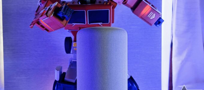Revolutionárních smart speakerů: Alexa nebo Google Assistant?