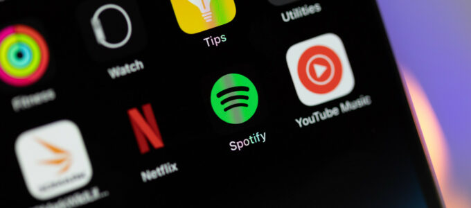 Spotify stále bojuje s pravidly App Store od Applu