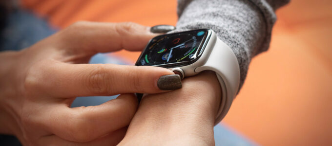 Vývoj a nové funkce: Jak se změnil Apple Watch od prvního modelu?