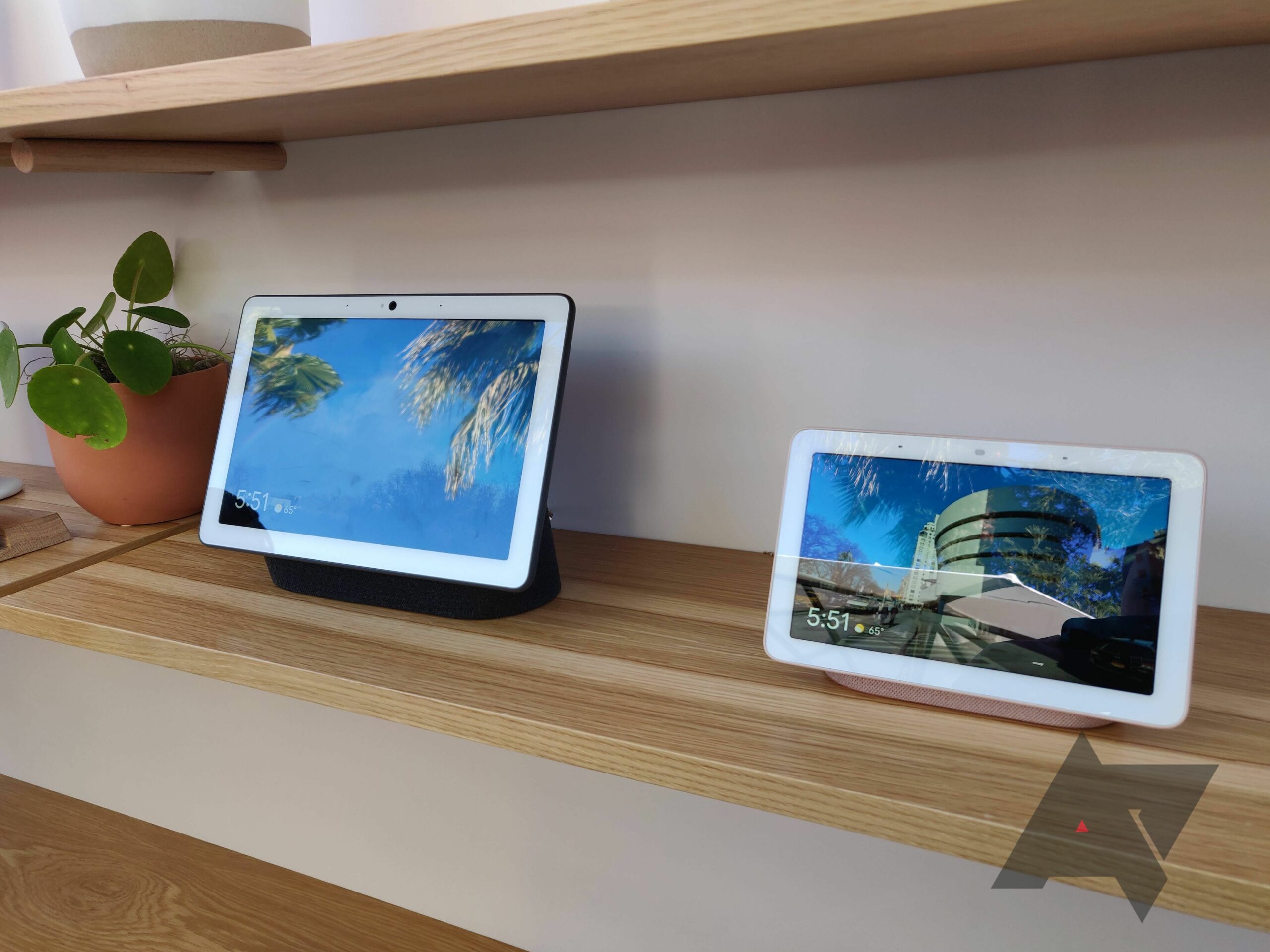Kontrolujte svůj chytrý domov pomocí virtuálního asistenta a hlasových příkazů