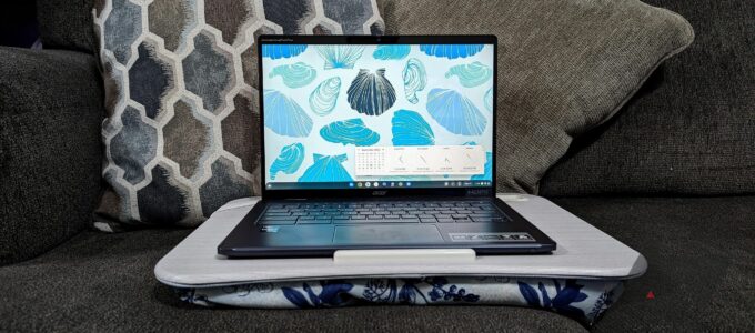 Nápisy na vybrané Chromebook slevy v době Black Friday