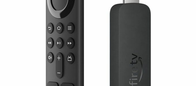 Nové přírůstky v populární nabídce streamovacích zařízení od Amazonu: Fire TV Stick 4K (2023) a Fire TV Stick 4K Max (2023).