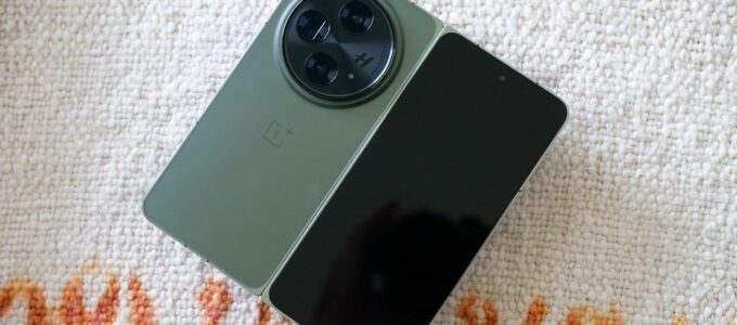 OnePlus vstupuje na trh s ohebnými smartphony pomocí OnePlus Open