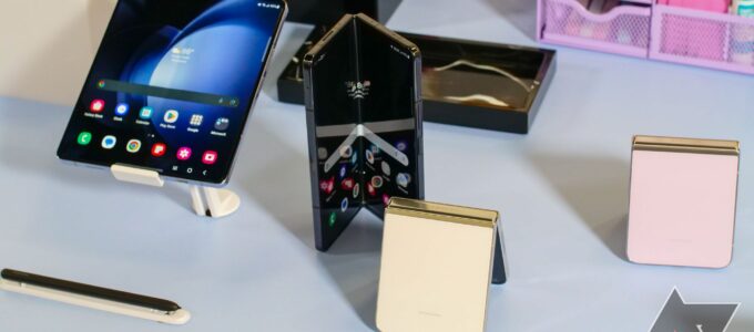 Samsung přichází s novou verzí oblíbeného modelu Galaxy Z Flip 5: Retro Edition.