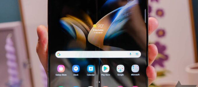 Galaxy Z Fold 4: Nejlepší příslušenství pro větší flexibilitu.