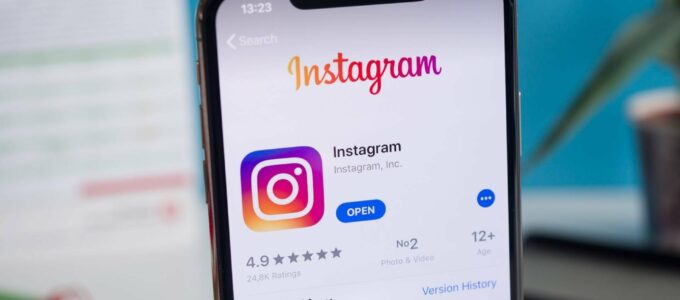 "Instagramův algoritmus nabízí dospělým, kteří sledují děti, toxickou směsku videí"