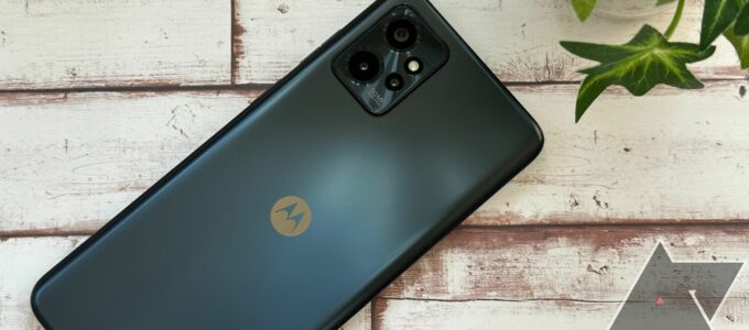 "Motorola připravuje nástupce oblíbeného Moto G Power: První záběry telefonu unikly online"