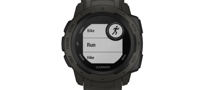 Nabízíme značku Garmin Instinct s 14denní výdrží baterie a sledováním zdraví za skvělou cenu. Využijte slevu 32%!