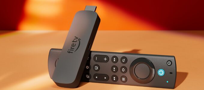 "Přeměňte svůj televizor na chytrý s Amazon Fire TV Stickem"