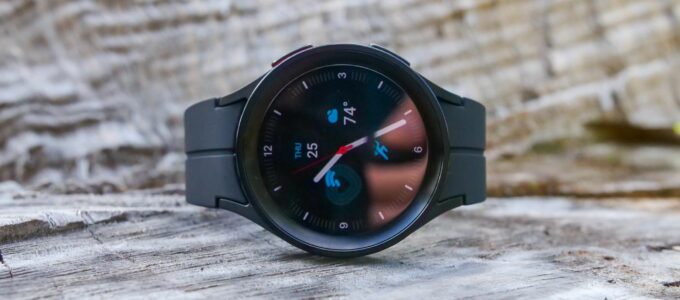 Sleva na Samsung Galaxy Watch 5 Pro: Získejte model s LTE za historicky nejnižší cenu!