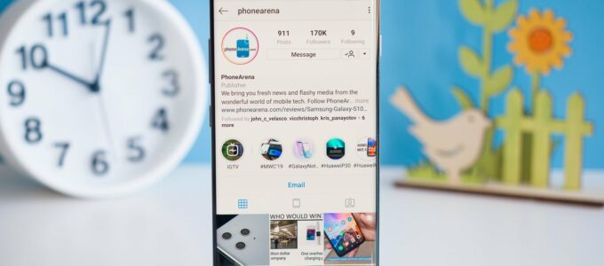 "Instagram představuje novou funkci ochrany soukromí umožňující uživatelům vybrat, kdo může vidět jejich oblíbená tlačítka na příspěvcích a videích"