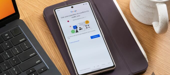 Odstranění účtu Google z vašeho zařízení Android nebo iPhone