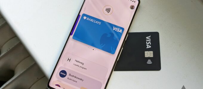 Google Wallet: Přidání nebo odebrání kreditních karet v češtině