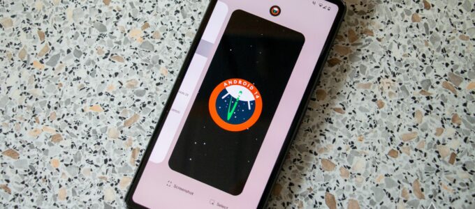 Notifikace o aktualizaci systému Android 14 se postupně šíří