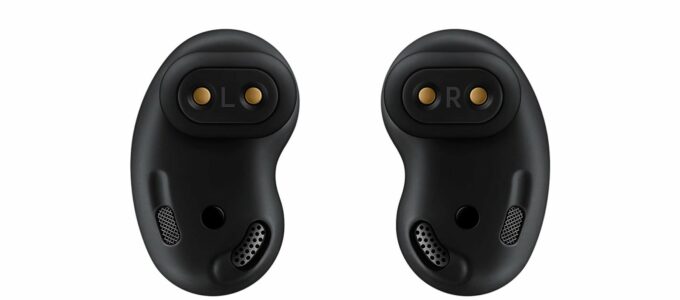 Staré Galaxy Buds Live od Samsungu stále mohou být chytrým nákupem za obrovskou slevu v Walmartu.