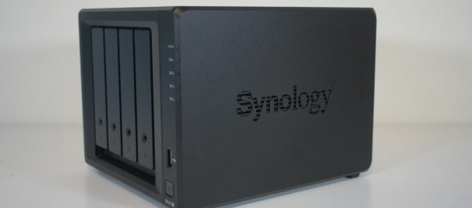 Synology DiskStation DS923+ vs. QNAP TS-464: Který NAS je nejlepší?
