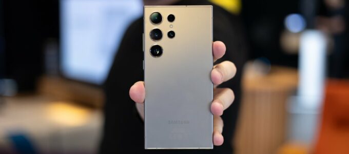 Týdenní slevy: Galaxy S24 Ultra, OnePlus 12 a další nejprodávanější zlevněné produkty ve středu pozornosti