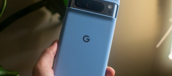 Google Pixel 8 získal ocenění Nejlepší smartphone na MWC 2024 od GSMA.