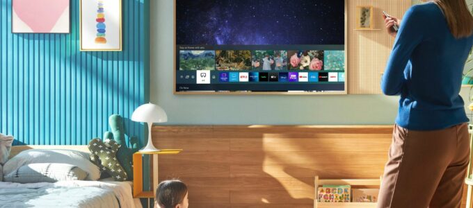 Jak přidat, smazat a spravovat aplikace na vašem televizoru Samsung Smart TV