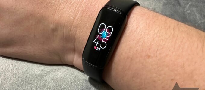 Nejlepší náramky pro Fitbit Luxe v roce 2024