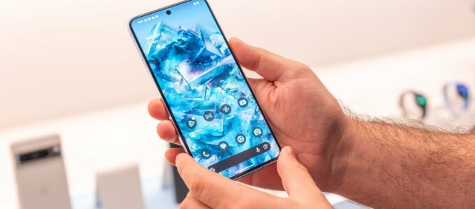 Pixel 8 Pro od Google stále k dispozici se slevou $200 na Amazonu