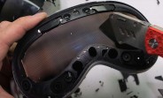 "Prostřednictvím demontáže nahlédněte do nitra Apple Vision Pro"