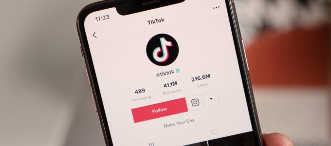 TikTok výrazně otřásl americkými sociálními médii, ale YouTube a Facebook nadále zůstávají na špici.