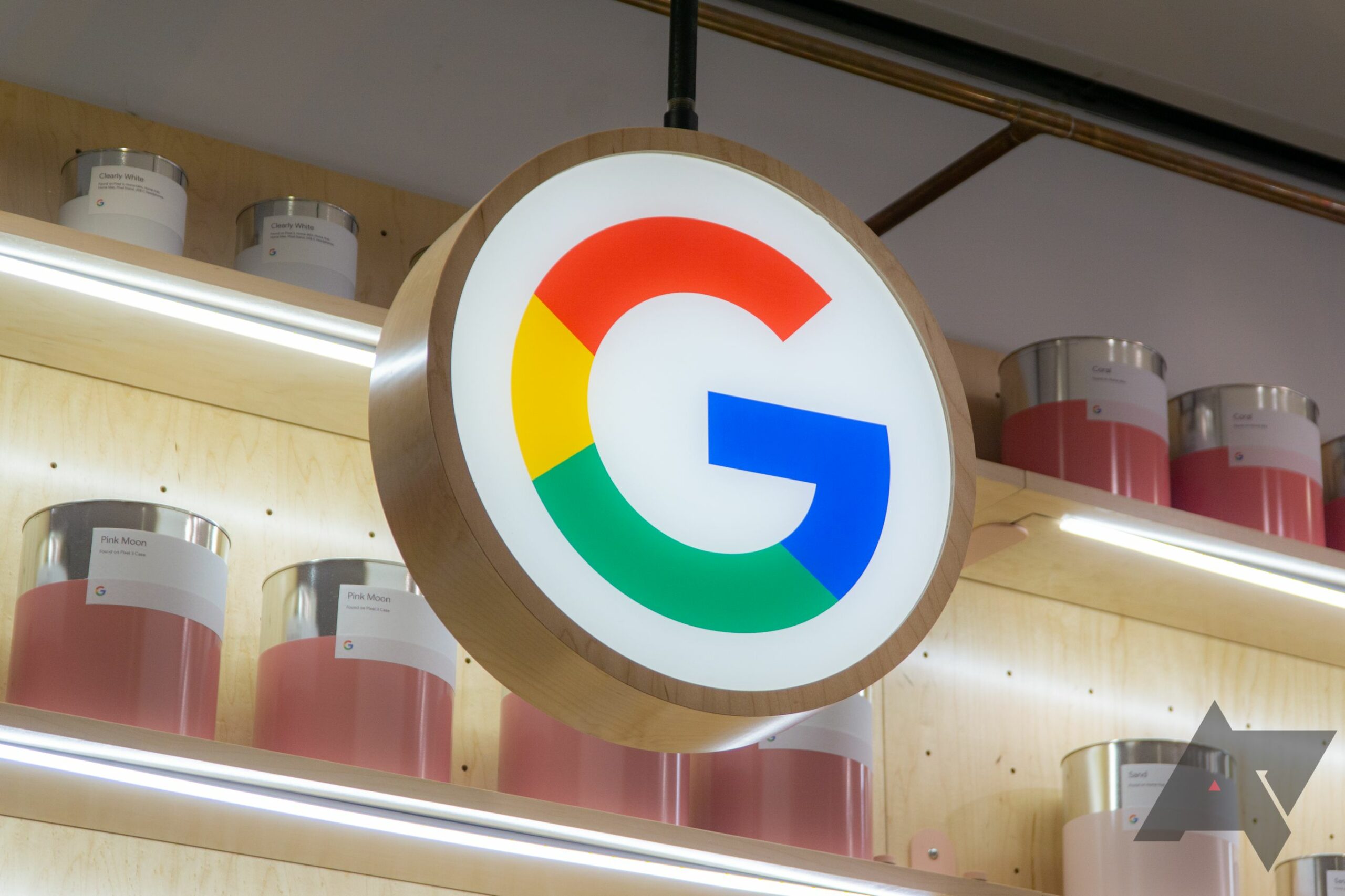 Zmatečný nový Google logo ve videu o spuštění Gemini